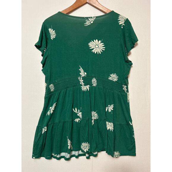 Torrid Super Soft Knits Plus Green Floral Tie Front Keyhole Babydoll Top 1X - Picture 8 of 10